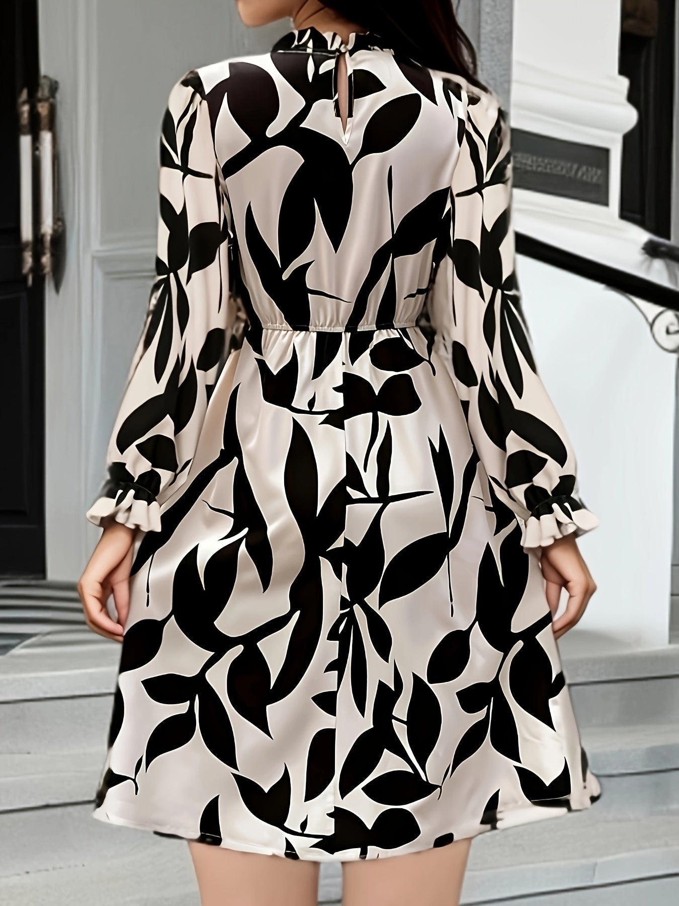 WesternStitch Women's Classic Floral Midi Dress WesternStitch WesternStitch Women's Classic Floral Midi Dress WesternStitch