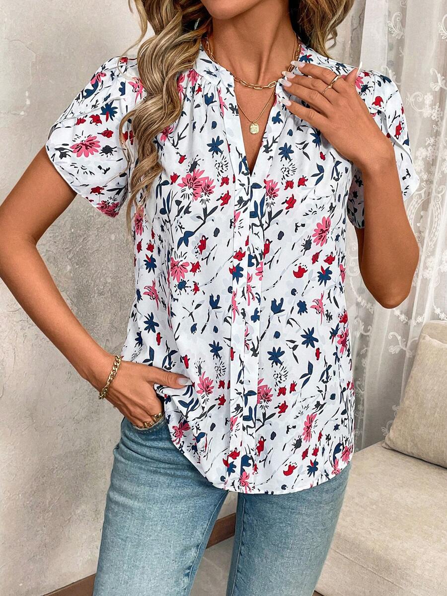 WesternStitchWomen's  Soft Fabric Abstract Stripe Print Rolled-Up Fit Top WesternLove